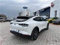 Ovalı İkinci El Araç Görseli