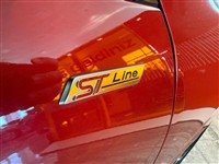 Ovalı İkinci El Araç Görseli