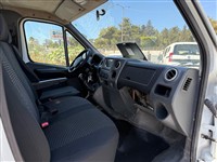 Ovalı İkinci El Araç Görseli