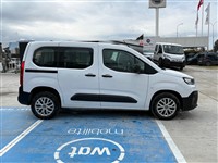 Ovalı İkinci El Araç Görseli