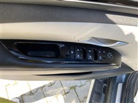 Ovalı İkinci El Araç Görseli