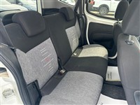 Ovalı İkinci El Araç Görseli