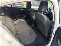 Ovalı İkinci El Araç Görseli