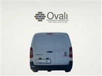 Ovalı İkinci El Araç Görseli